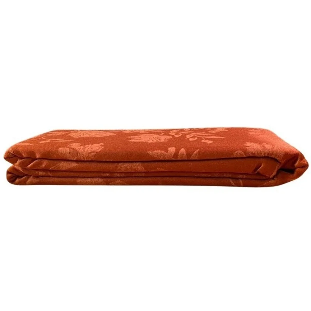 Town‎ & Country Autumn Medley Spice Tablecloth Fall Leaf Pattern Damask 60 X 104